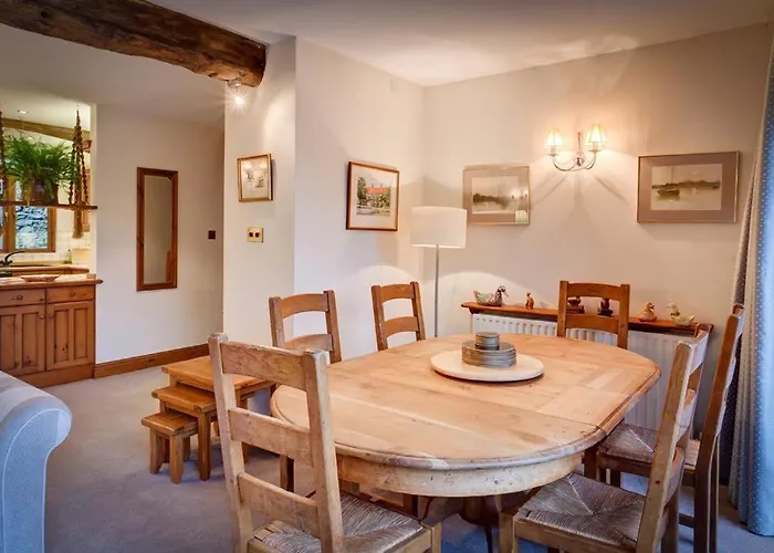 Riverside * Troutbeck (South Lakeland)