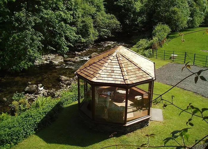 Riverside Ferienhaus